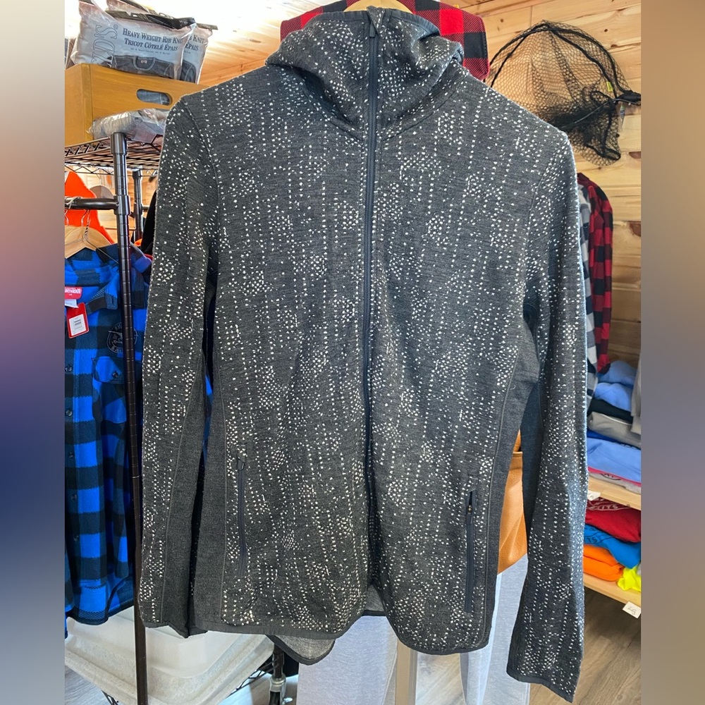 Icebreaker womens large 100% merino fleece zip up sweater/jacket.